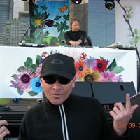 Douglas Mcmillan Photo 20