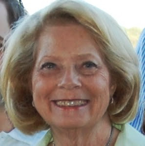 Susan Hawkins Photo 20