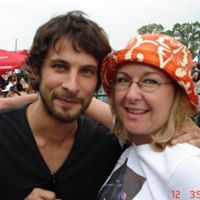 Suzanne Mckay Photo 27