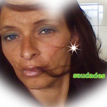 Gloria Carvalho Photo 24