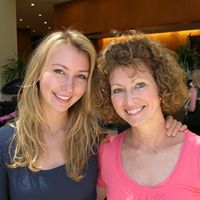 Julie Sharp Photo 29