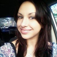 Michelle Snyder Photo 17