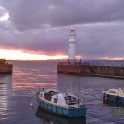Vicky Barr Photo 9