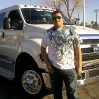 Efrain Hernandez Photo 9