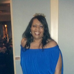 Angela Magee Photo 28