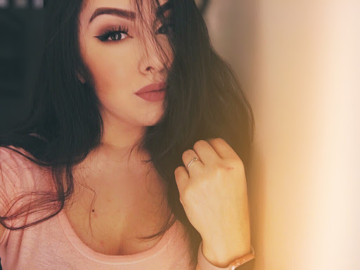 Jeanette Fuentes Photo 4