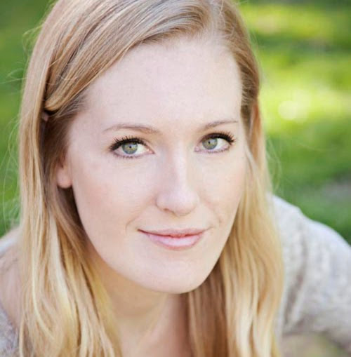 Julia Chapman Photo 7