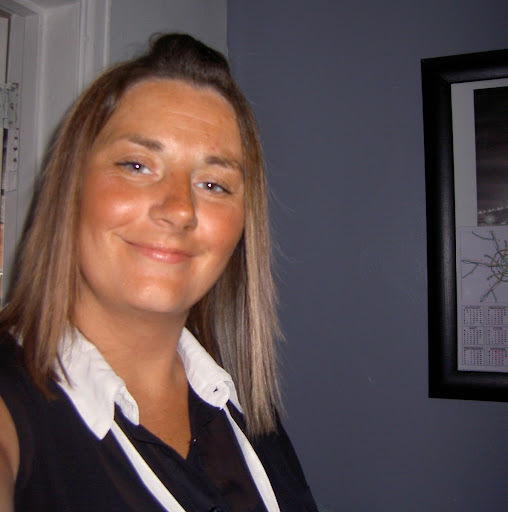 Melanie Phelan Photo 5