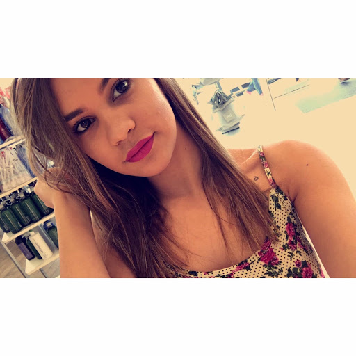 Samantha Ramirez Photo 15