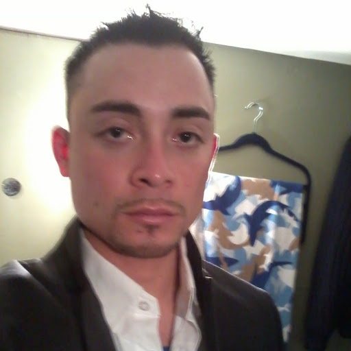 Ronald Valdez Photo 26