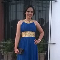 Claudia Robles Photo 21