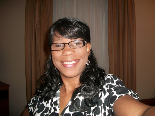Helen Keyes Photo 9