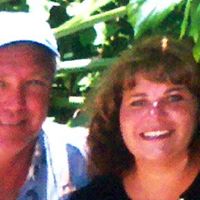 Julie Cary Photo 14