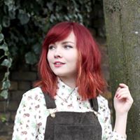 Joanna Calvert Photo 5