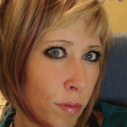 Aimee Morris Photo 37