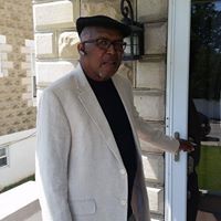 Ronald Clark Photo 24
