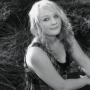 Sara Farrar Photo 8