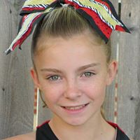 Elizabeth Poland Photo 27