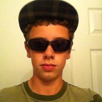 Taylor Calvert Photo 19