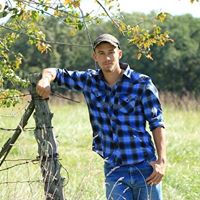 Debbie Nickerson Photo 14