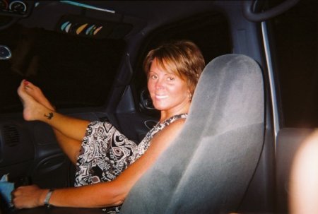 Lisa Robertson Photo 34