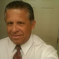 Robert Martinez Photo 41