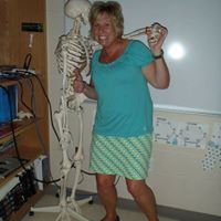 Lori Miller Photo 17