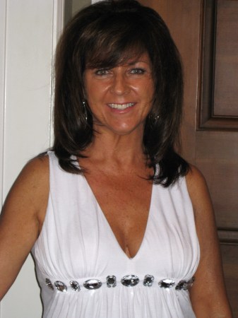 Debbie Moore Photo 25