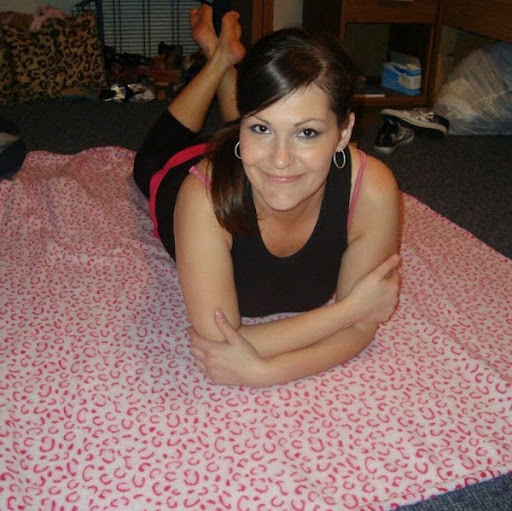 Jennifer Daley Photo 32