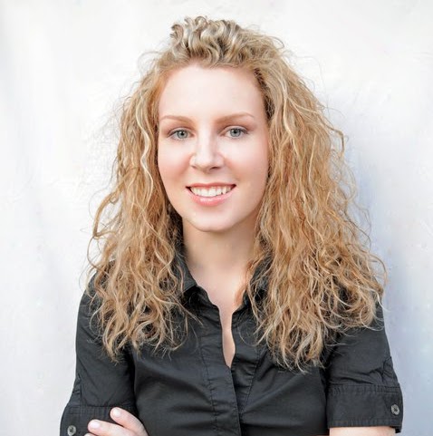 Rebecca Cramer Photo 15