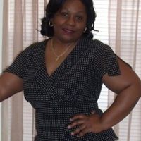 Maxine Robinson Photo 17