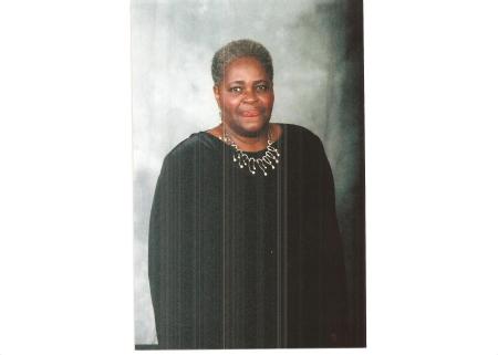 Francine Harris Photo 10