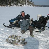 Carl Lind Photo 26