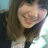 Angela Yuan Photo 10