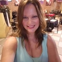 Julie Jordan Photo 32