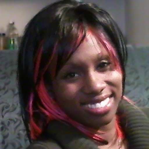 Christine Simms Photo 17