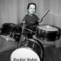 Robin Dean Photo 19