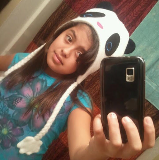 Janie Torres Photo 6