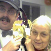 Charlotte Richards Photo 8