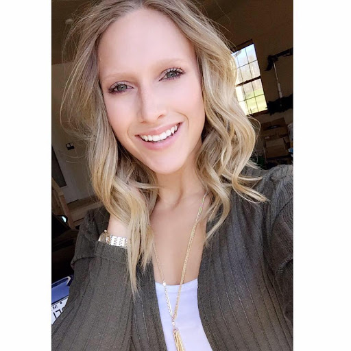 Danielle Demers Photo 10