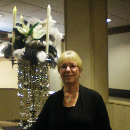 Joyce Walker Photo 37