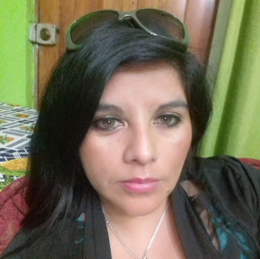 Lorena Velasquez Photo 34