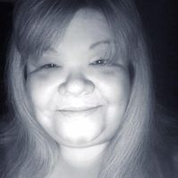 Kelly Collins Photo 12