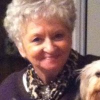 Carolyn Simpson Photo 28