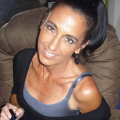 Kristie Thomas Photo 28