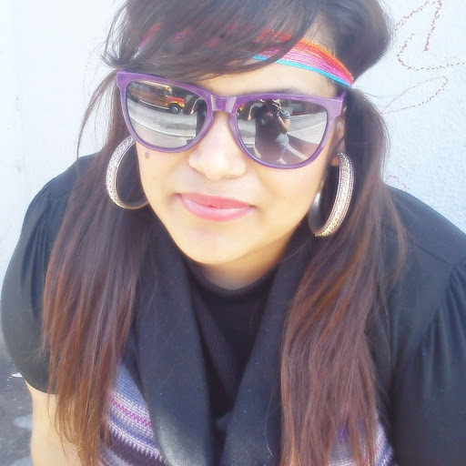 Anna Bernal Photo 7