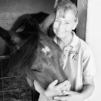 Ann Hennessy Photo 21