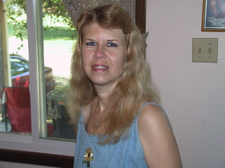 Ruth Mills Photo 31