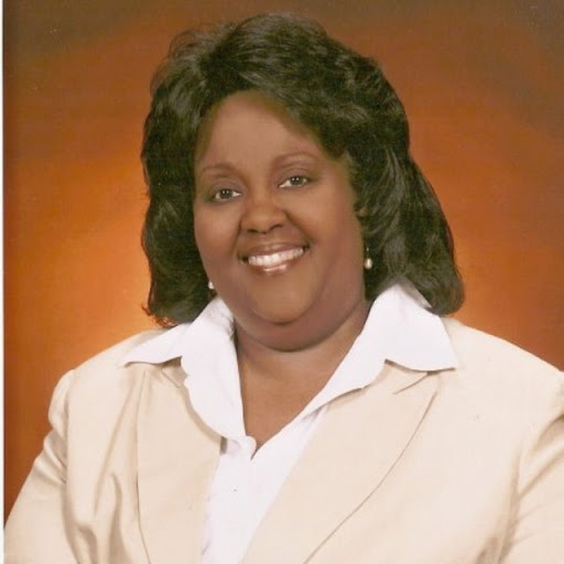 Elizabeth Wiseman Photo 12