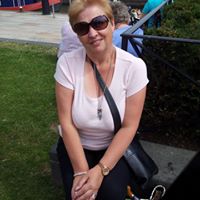 Julie Bradshaw Photo 21